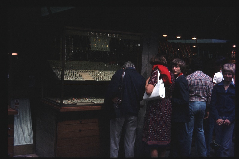 12.Florence jul 1977 Rino,Mama,Brigitte,Peter.JPG